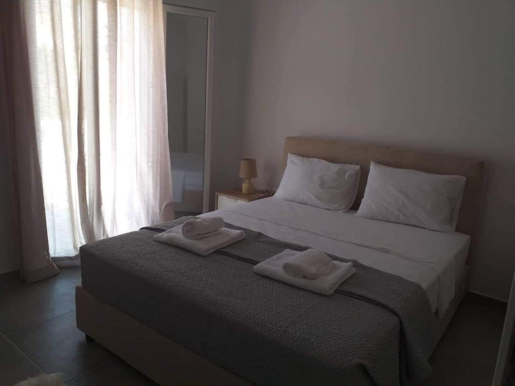 Papillon Villa Pera Gyalos Eksteriør billede